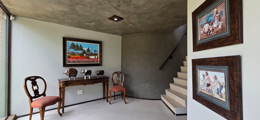 4 Bedroom Property for Sale in Wilkoppies North West